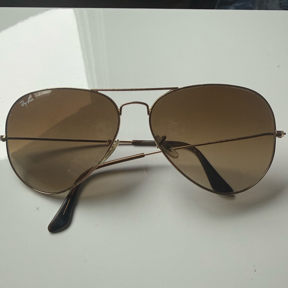 Ray-Ban Gold Frame Brown Lens Aviator Sunglasses